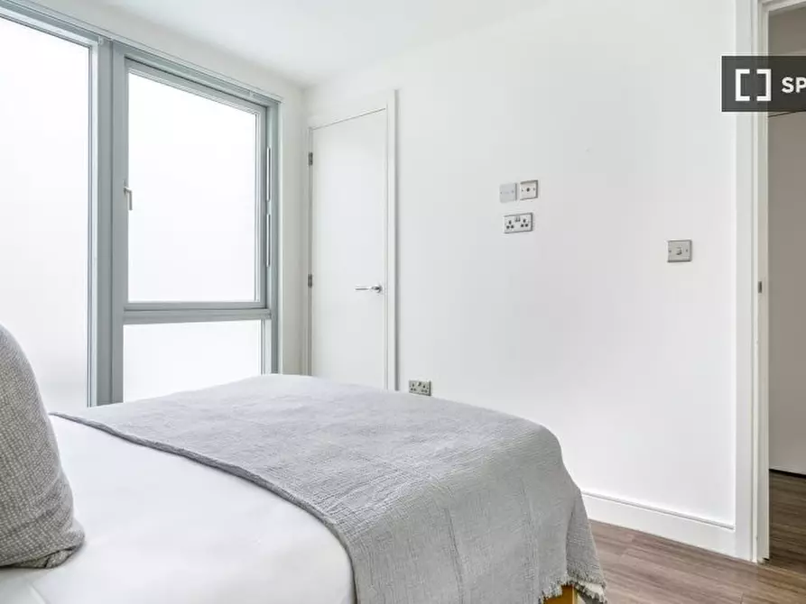 Immagine 9 di Appartamento in affitto  in Grays Inn Rd a Camden Town