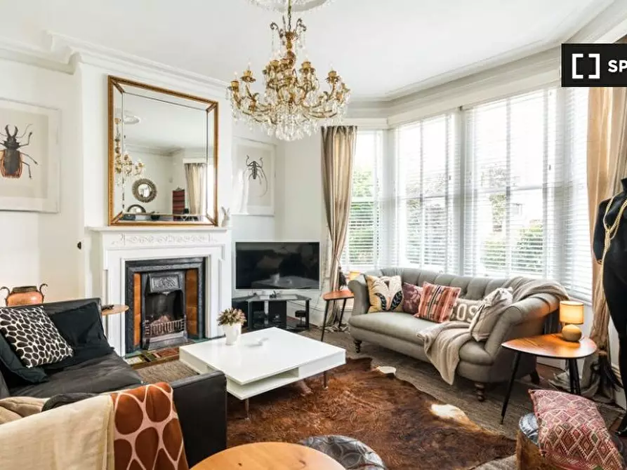 Immagine 17 di Appartamento in affitto  in Benson Rd a Lewisham