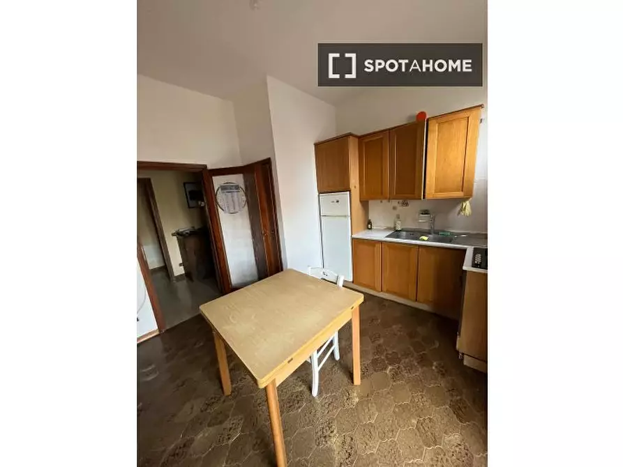 Immagine 6 di Camera condivisa in affitto  in Via Luigi Boccherini a Scandicci