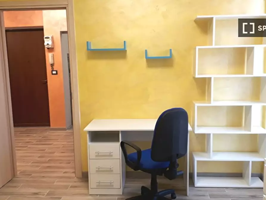 Immagine 3 di Camera condivisa in affitto  in Via Alessandro Cruto a Torino