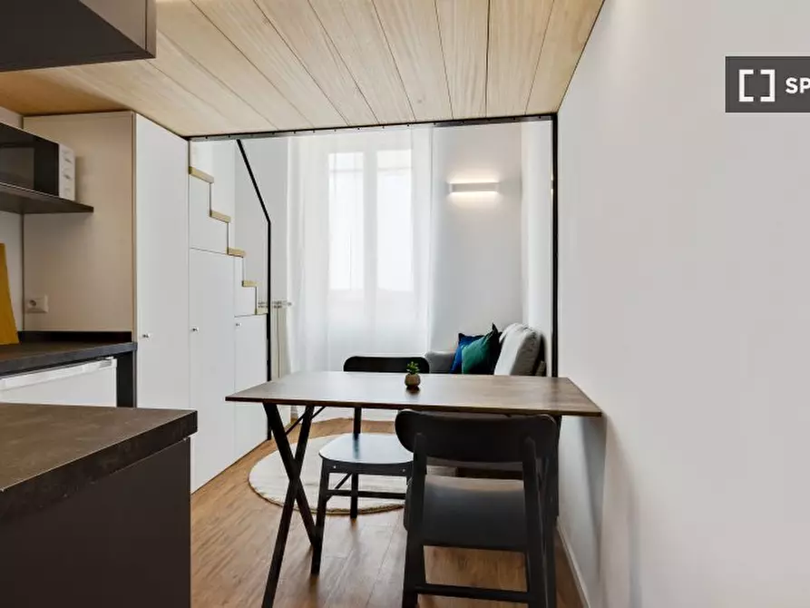 Immagine 2 di Ufficio in affitto  in Corso Genova a Milano