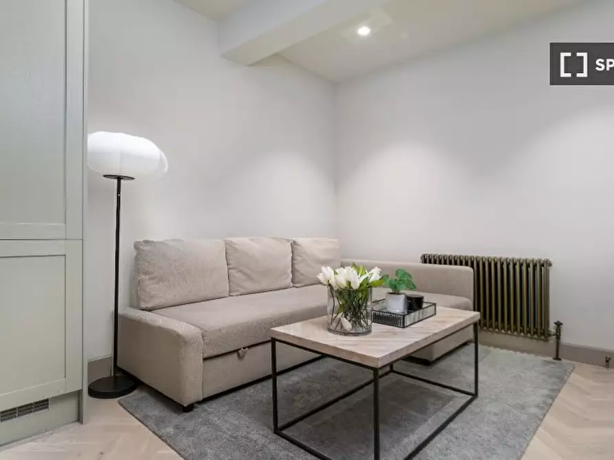 Immagine 11 di Appartamento in affitto  in New Row a 