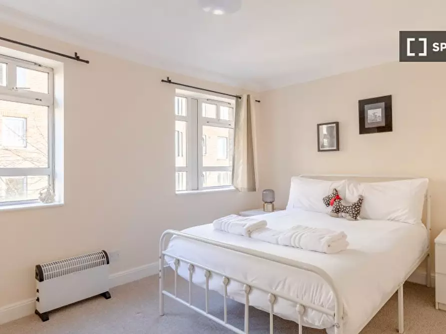 Immagine 17 di Appartamento in affitto  in flat a 