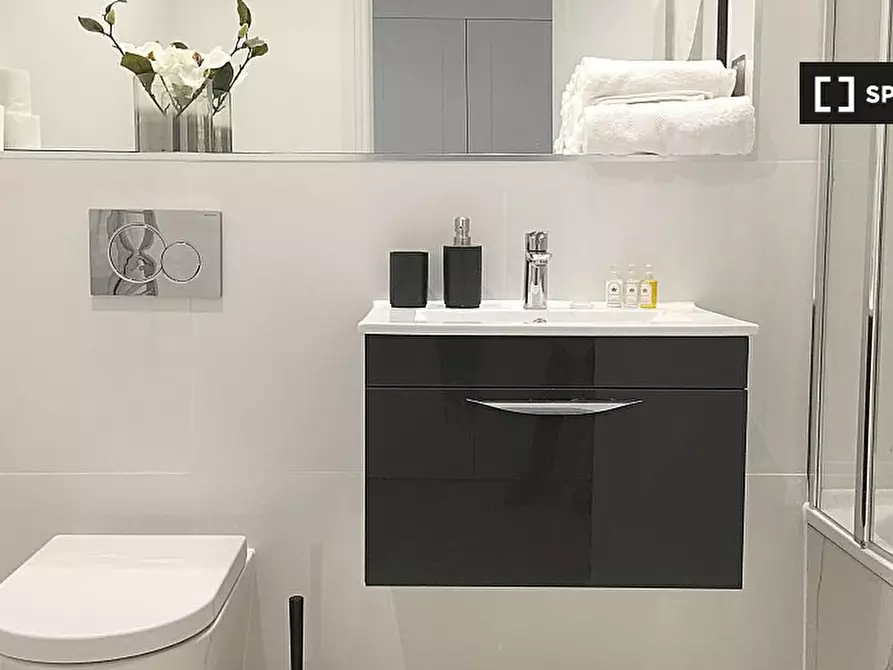 Immagine 9 di Appartamento in affitto  in Bourlet Cl a Paddington