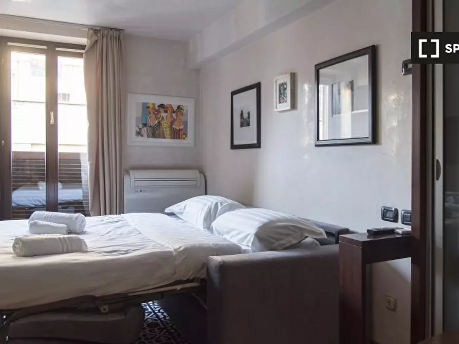 Immagine 10 di Ufficio in affitto  in Via Disciplini a Milano