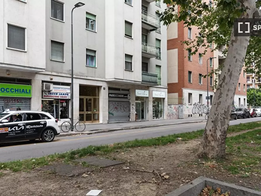 Immagine 19 di Appartamento in affitto  in Viale Pisa a Milano