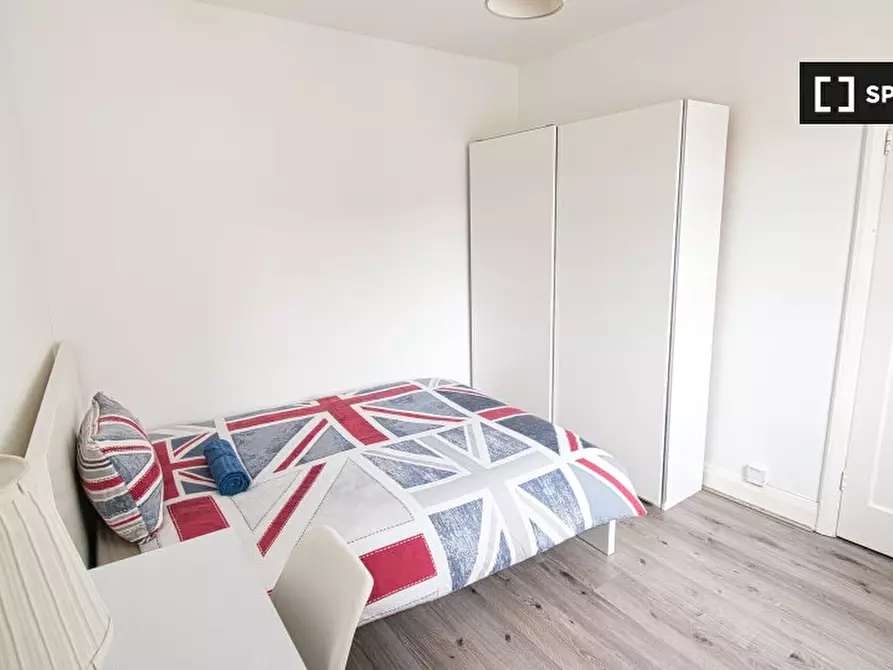 Immagine 13 di Camera condivisa in affitto  in Myrdle St a Poplar