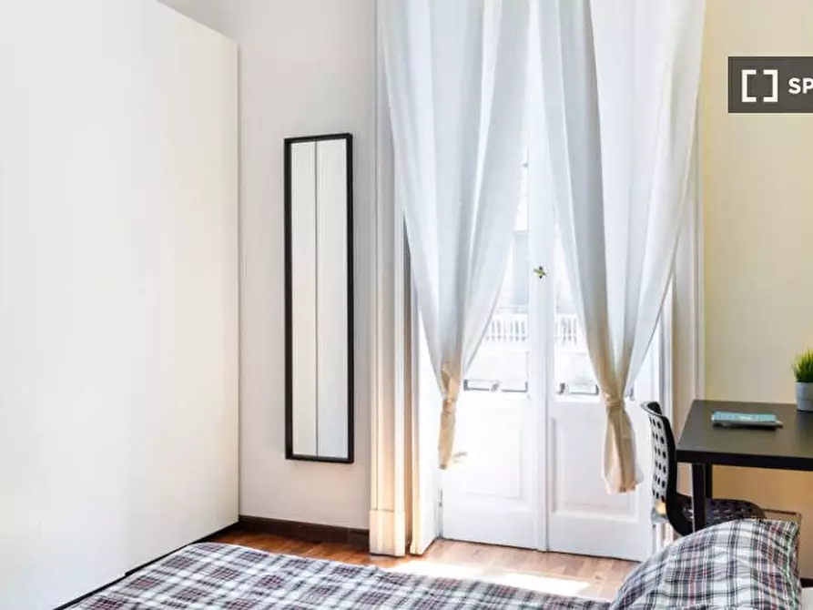 Immagine 4 di Camera condivisa in affitto  in Via Luigi Settembrini a Milano