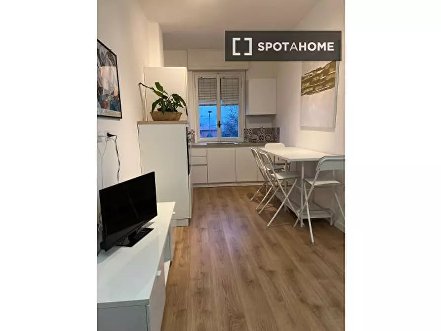 Immagine 2 di Appartamento in affitto  in Via Francesco Primaticcio a Milano