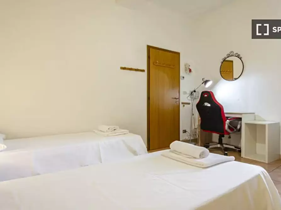 Immagine 17 di Appartamento in affitto  in Via Paolo Fabbri a Bologna