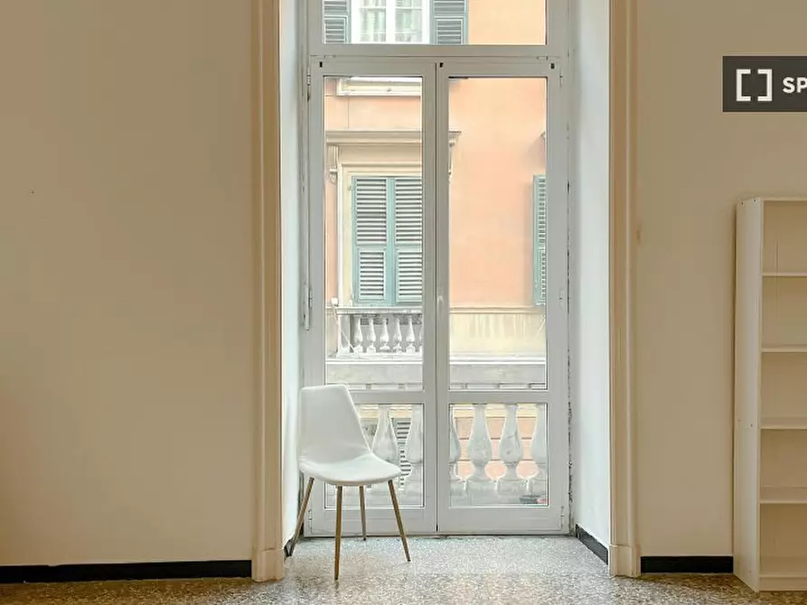 Immagine 1 di Camera condivisa in affitto  in Via Caffaro a Genova