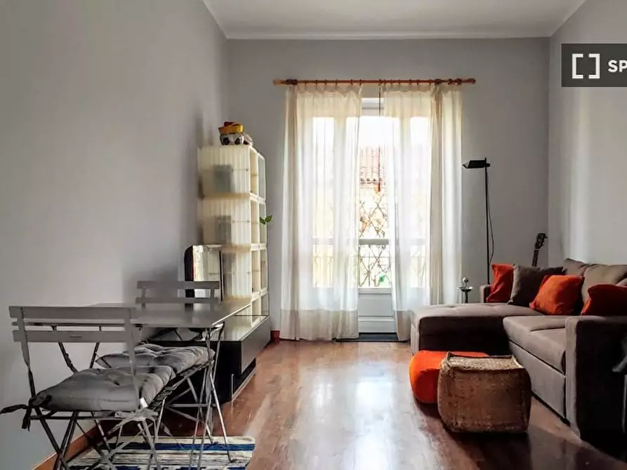 Immagine 1 di Appartamento in affitto  in Via Ugo Foscolo a Torino