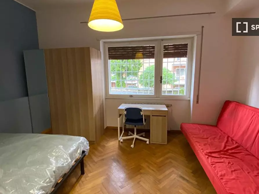 Immagine 7 di Camera condivisa in affitto  in Via Salvatore Scoca a Roma