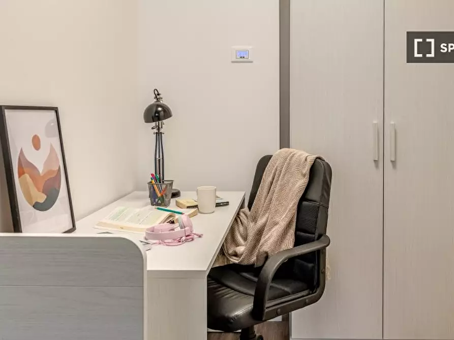 Immagine 1 di Camera condivisa in affitto  in Viale Rovereto a Trento