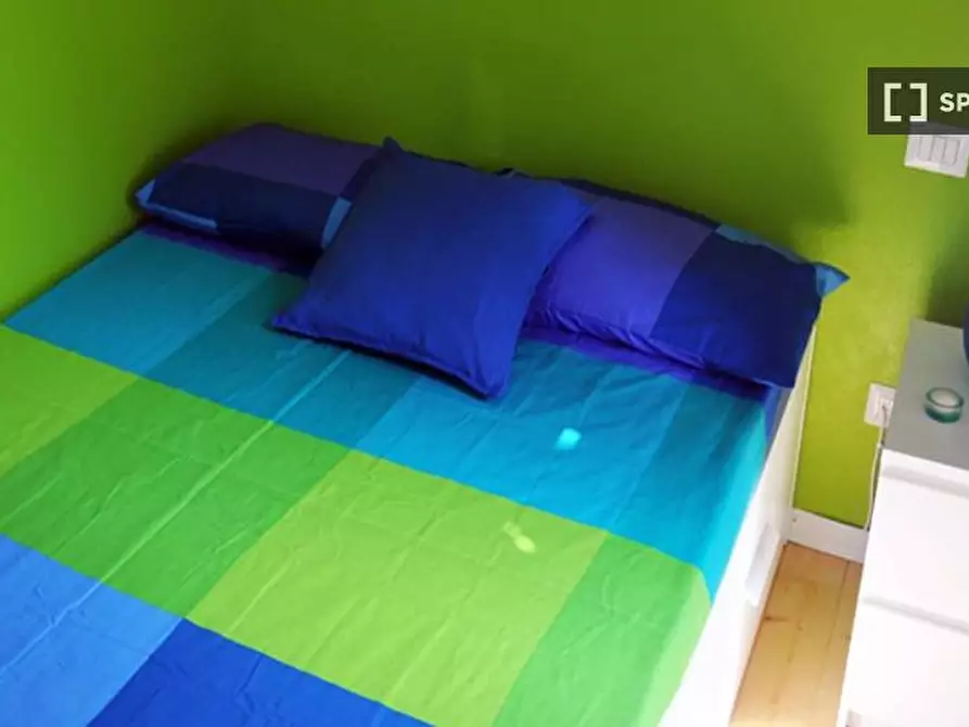 Immagine 2 di Camera condivisa in affitto  in Via Mauro Macchi a Milano