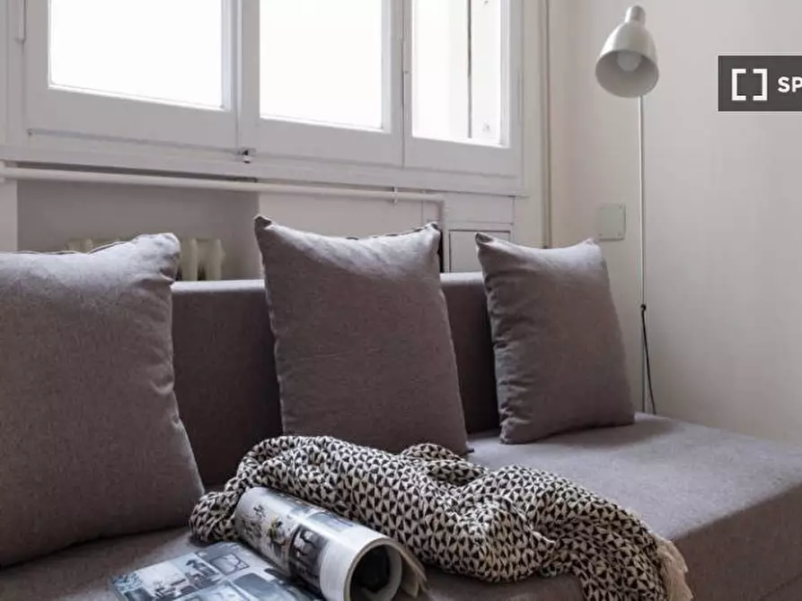 Immagine 6 di Camera condivisa in affitto  in Via delle Belle Arti a Bologna