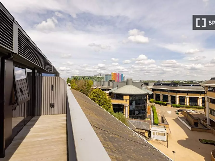 Immagine 13 di Appartamento in affitto  in Harlequin Ave a Hounslow