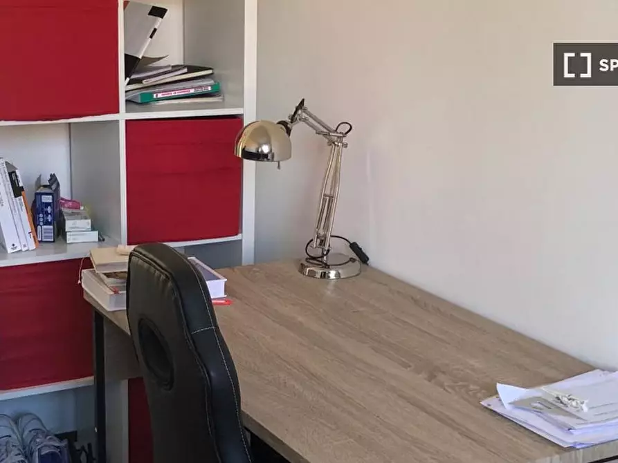 Immagine 2 di Camera condivisa in affitto  in Viale Argonne a Milano