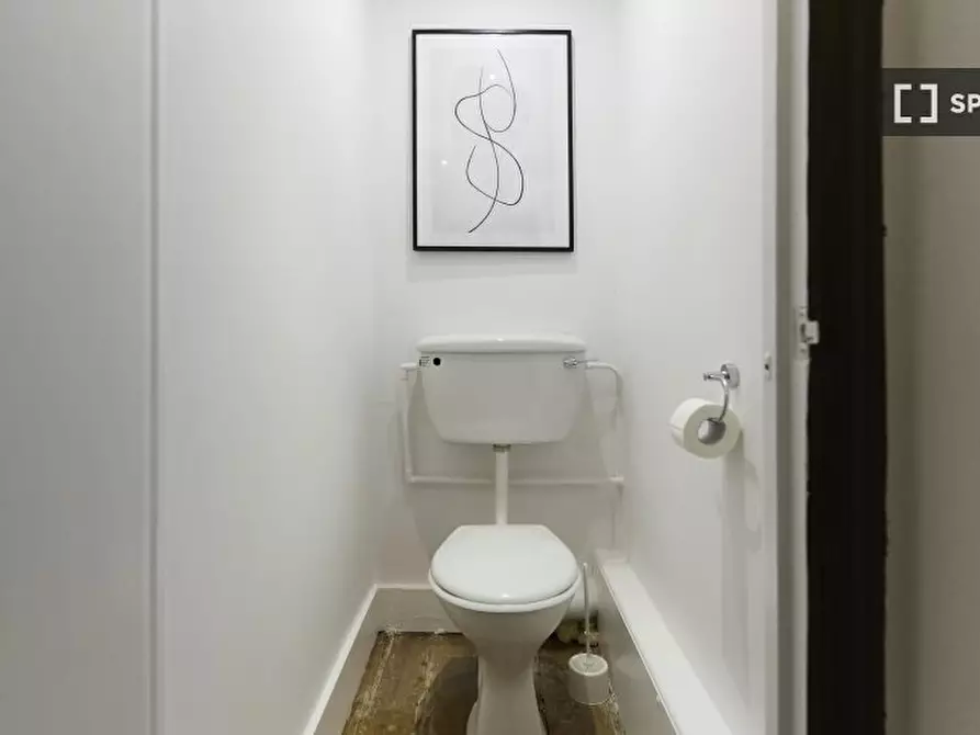 Immagine 14 di Ufficio in affitto  in flat a Kensington