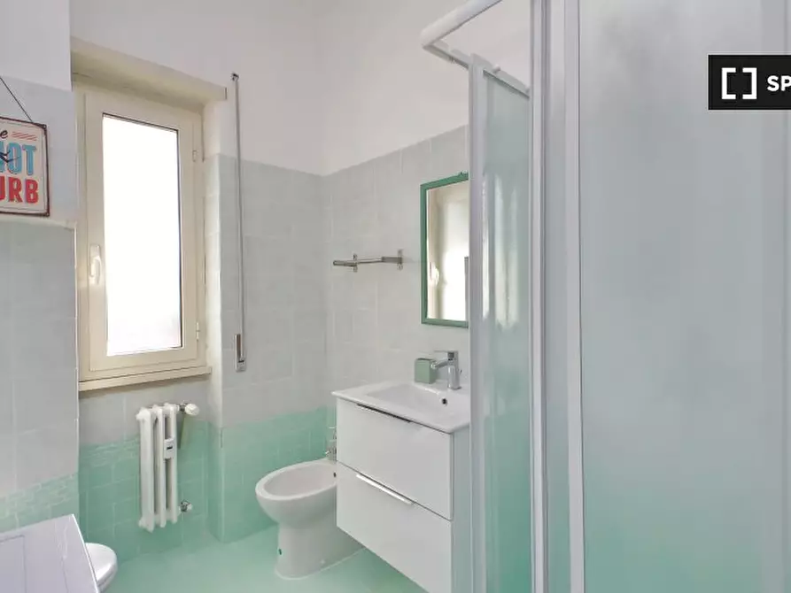 Immagine 13 di Appartamento in affitto  in Via Albert Einstein a Roma