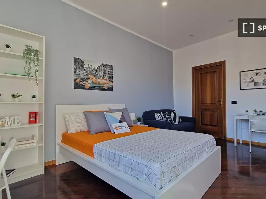 Immagine 6 di Camera condivisa in affitto  in Via Paolo Paruta a Roma