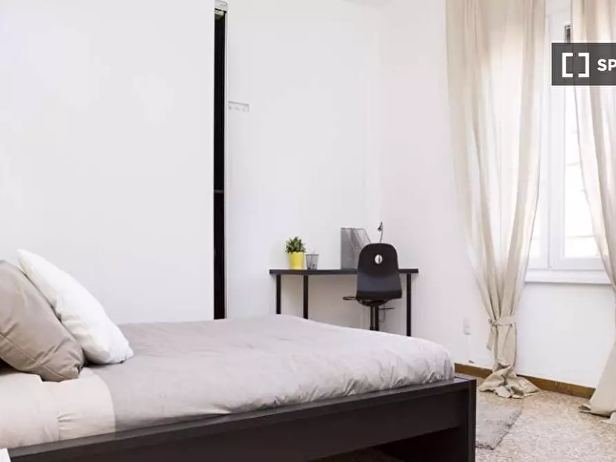 Immagine 6 di Camera condivisa in affitto  in Viale Carlo Espinasse a Milano