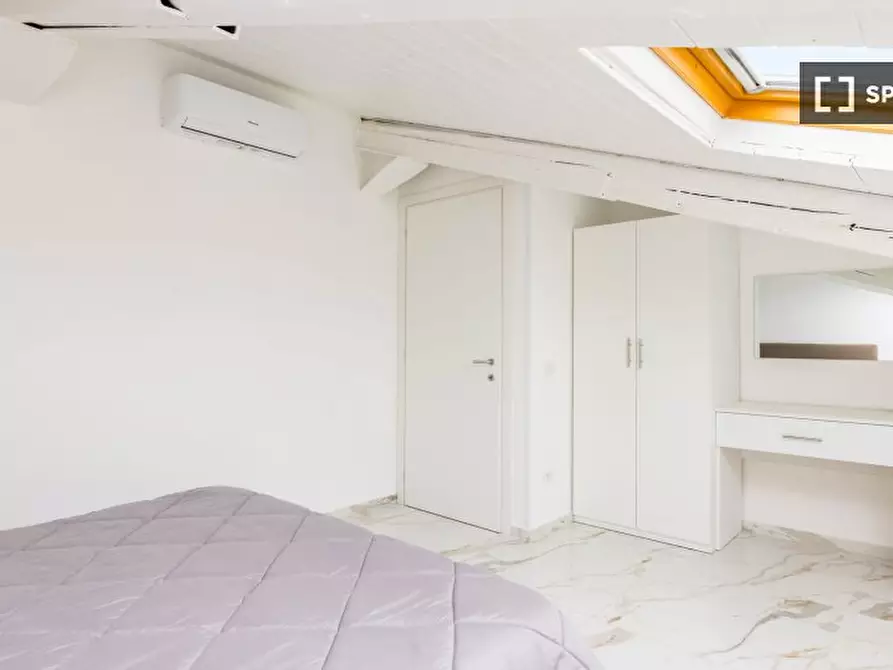 Immagine 4 di Appartamento in affitto  in Corso Giuseppe Garibaldi a Napoli