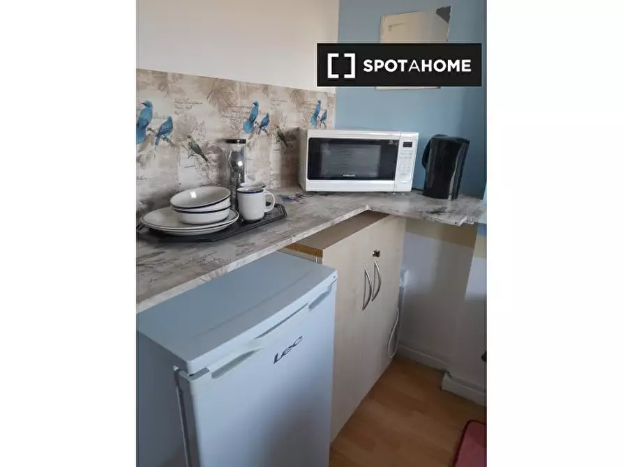 Immagine 3 di Camera condivisa in affitto  in Bramble Cl a Croydon