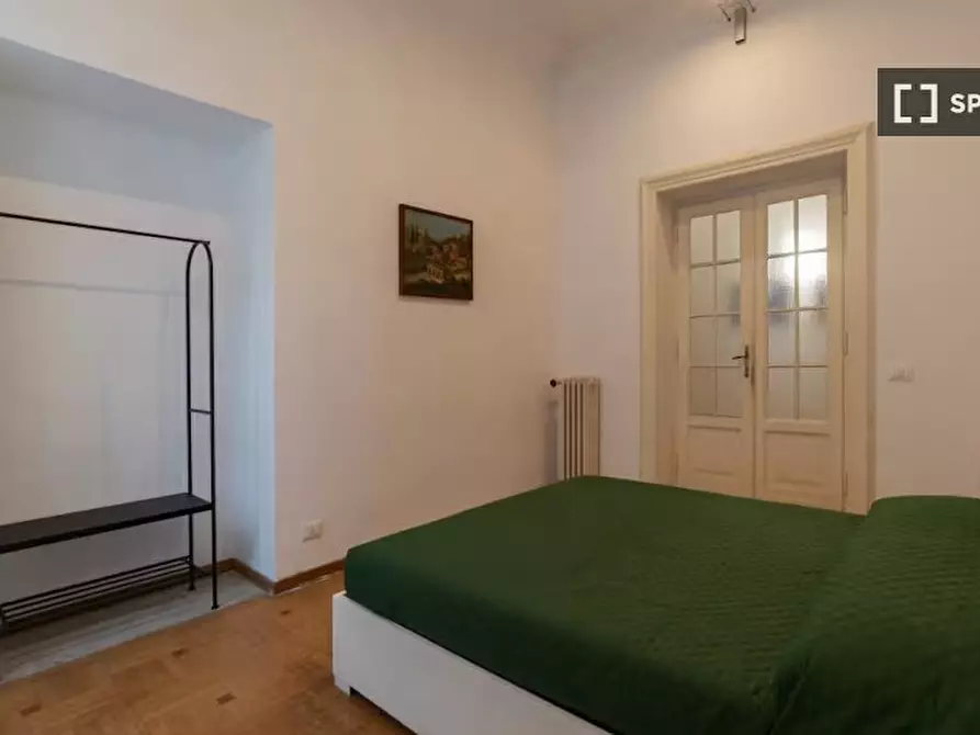 Immagine 2 di Appartamento in affitto  in Lungotevere delle Navi a Roma