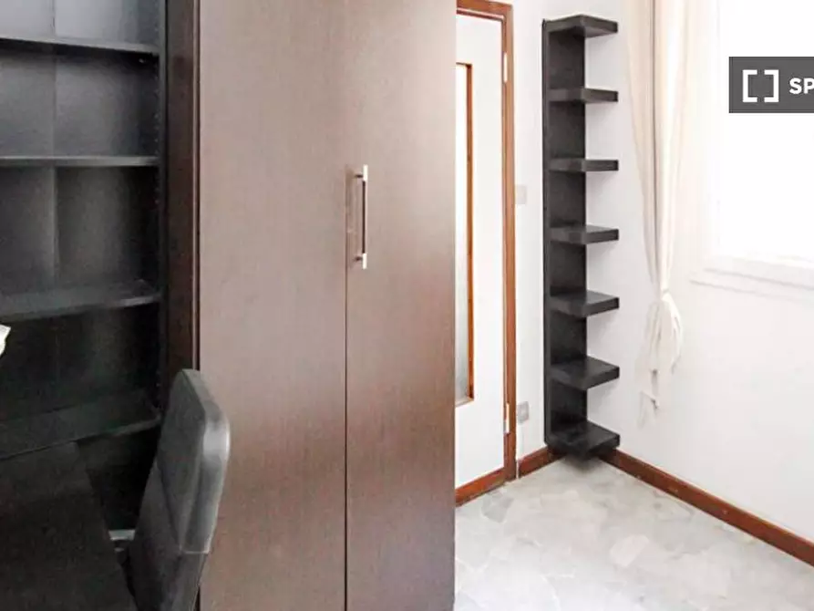 Immagine 14 di Camera condivisa in affitto  in Largo Cavalieri di Malta a Milano