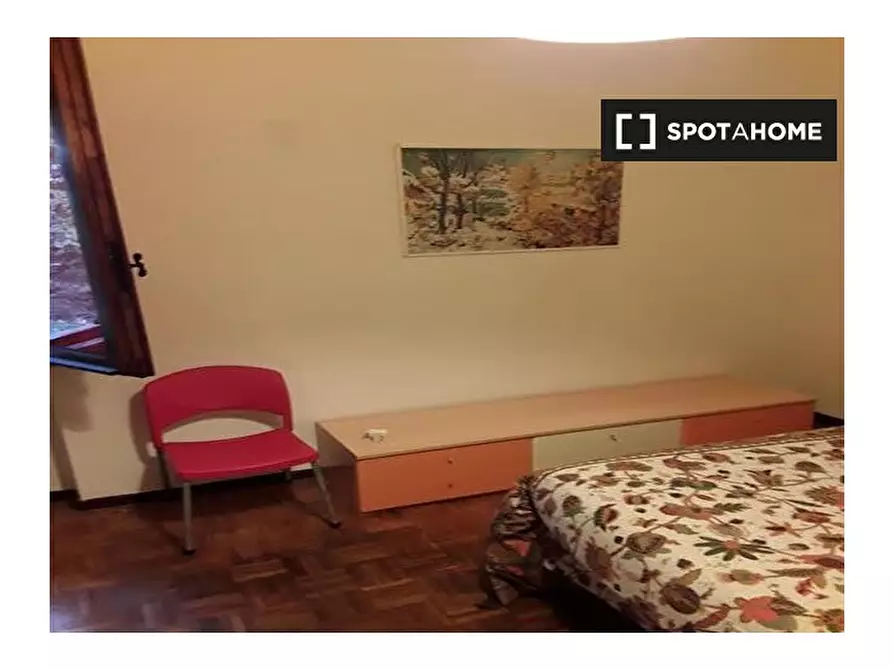 Immagine 3 di Camera condivisa in affitto  in Via del Beato Egidio a Perugia