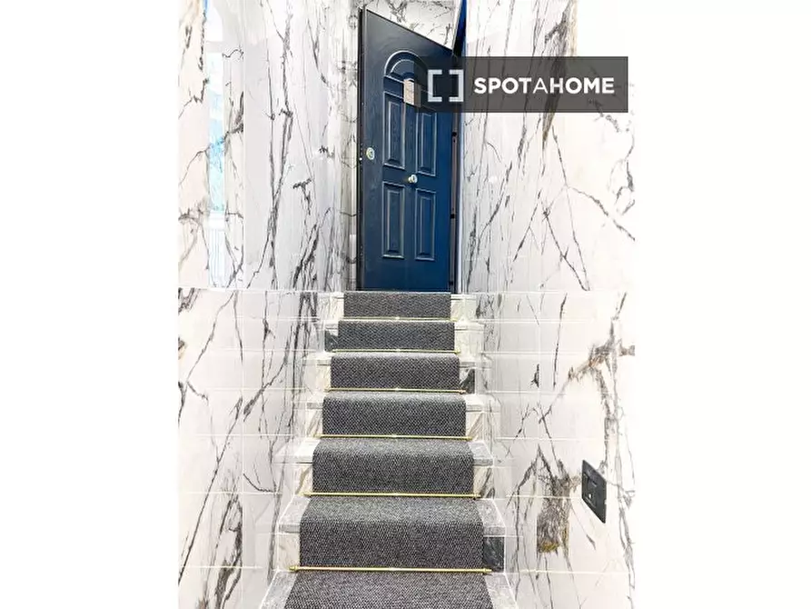 Immagine 11 di Appartamento in affitto  in Viale Legioni Romane a Milano