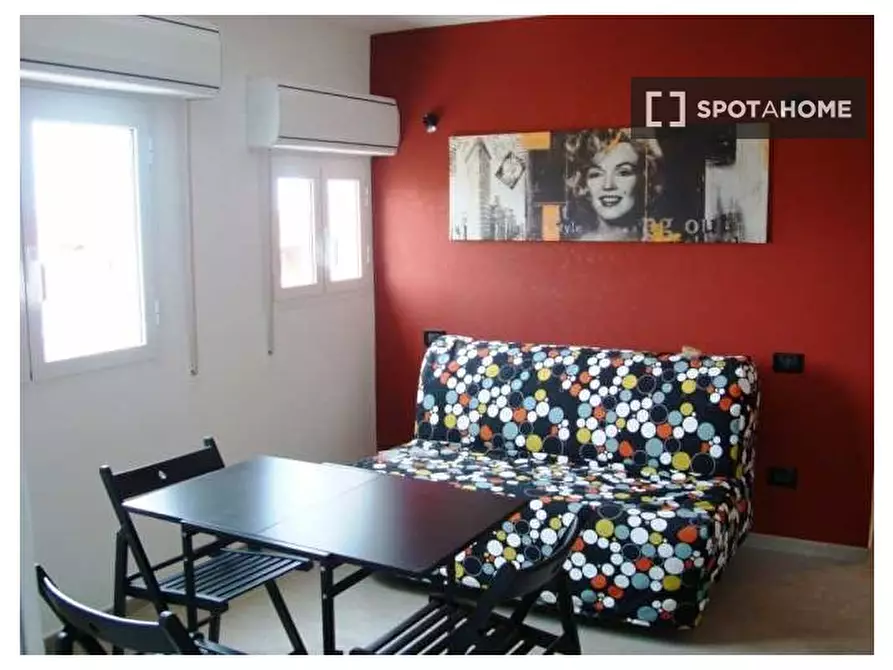 Immagine 2 di Appartamento in affitto  in Via Sacchetto a Roma