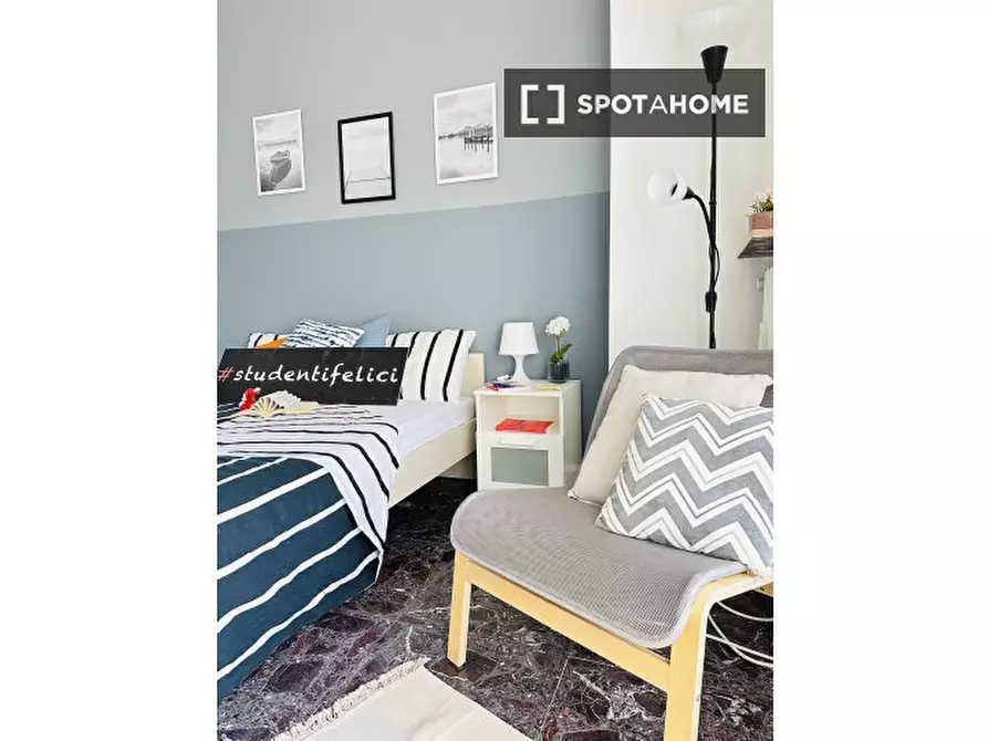 Immagine 7 di Camera condivisa in affitto  in Via Tripoli n. a Torino