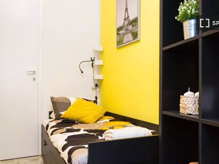 Immagine 4 di Camera condivisa in affitto  in Largo Cavalieri di Malta a Milano