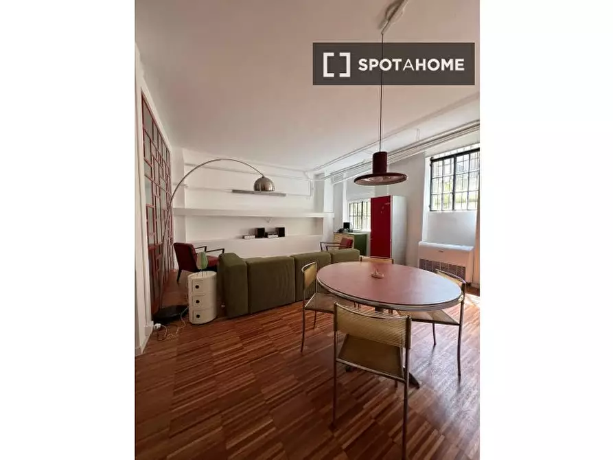 Immagine 1 di Appartamento in affitto  in Via Benaco a Milano