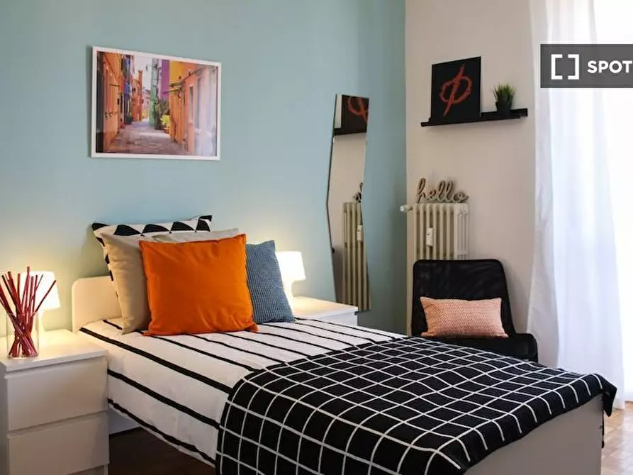 Immagine 18 di Camera condivisa in affitto  in Pusterla a Brescia