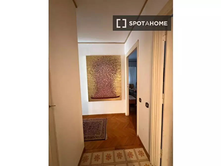 Immagine 6 di Camera condivisa in affitto  in Via Romeo Rodriguez Pereira a Roma