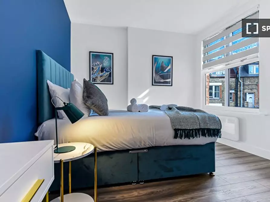 Immagine 11 di Appartamento in affitto  in flat a Tottenham