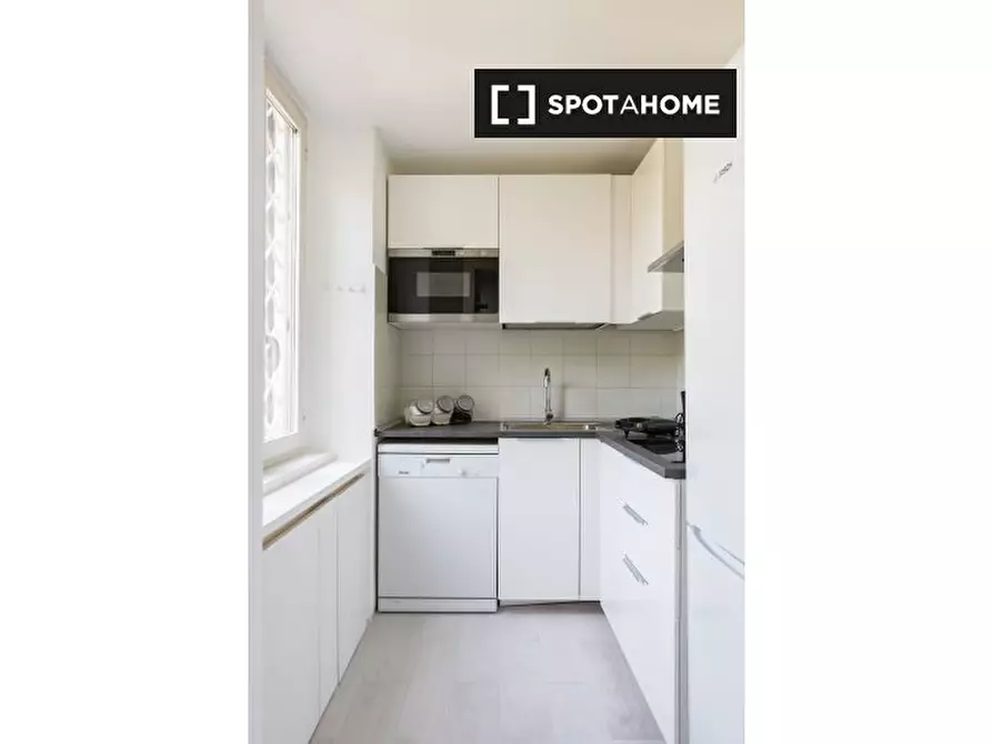 Immagine 12 di Appartamento in affitto  in Passeggiata di Ripetta a Roma