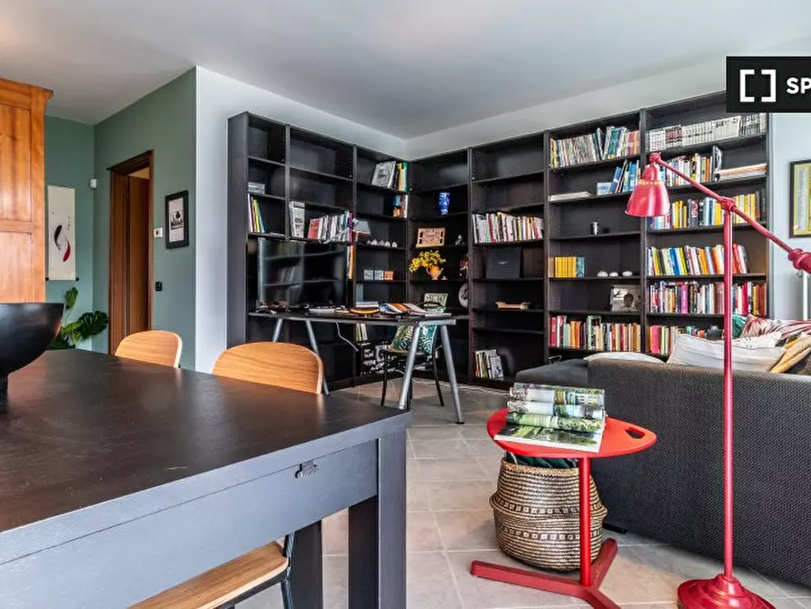 Immagine 2 di Appartamento in affitto  in Via del Futurismo a Milano