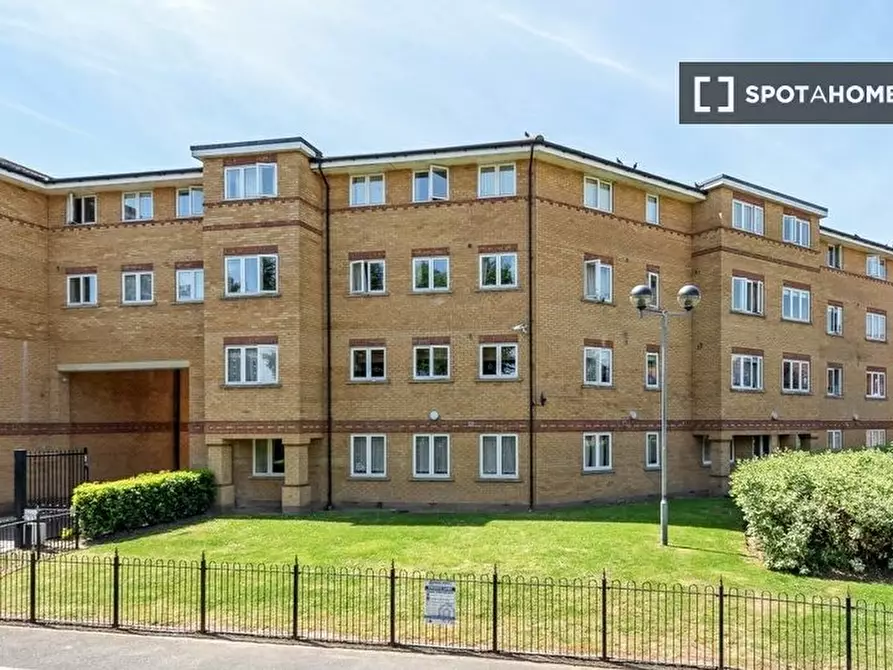 Immagine 14 di Appartamento in affitto  in Churchill Ct a Eltham
