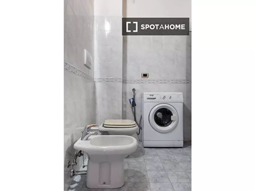 Immagine 12 di Ufficio in affitto  in Via San Carlo a Bologna