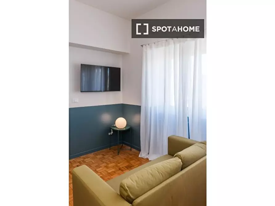 Immagine 2 di Ufficio in affitto  in Corso di Porta Romana a Milano