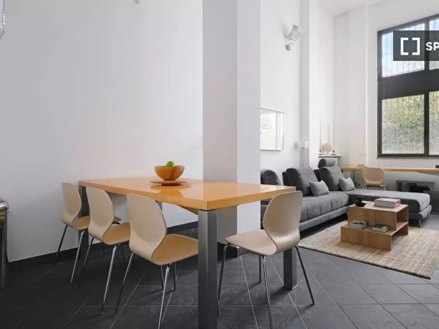 Immagine 3 di Appartamento in affitto  in Via Scaldasole a Milano