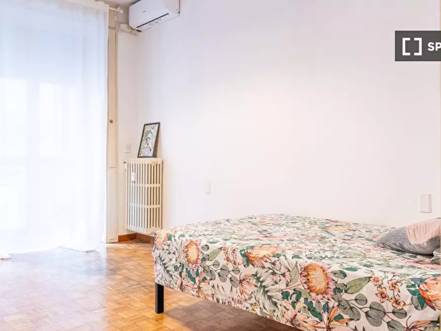 Immagine 11 di Camera condivisa in affitto  in P.za Imperatore Tito a Milano