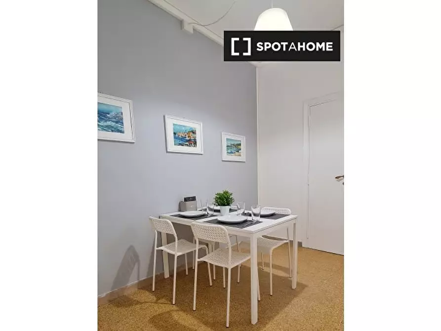 Immagine 19 di Camera condivisa in affitto  in Lungotevere di Pietra Papa a Roma