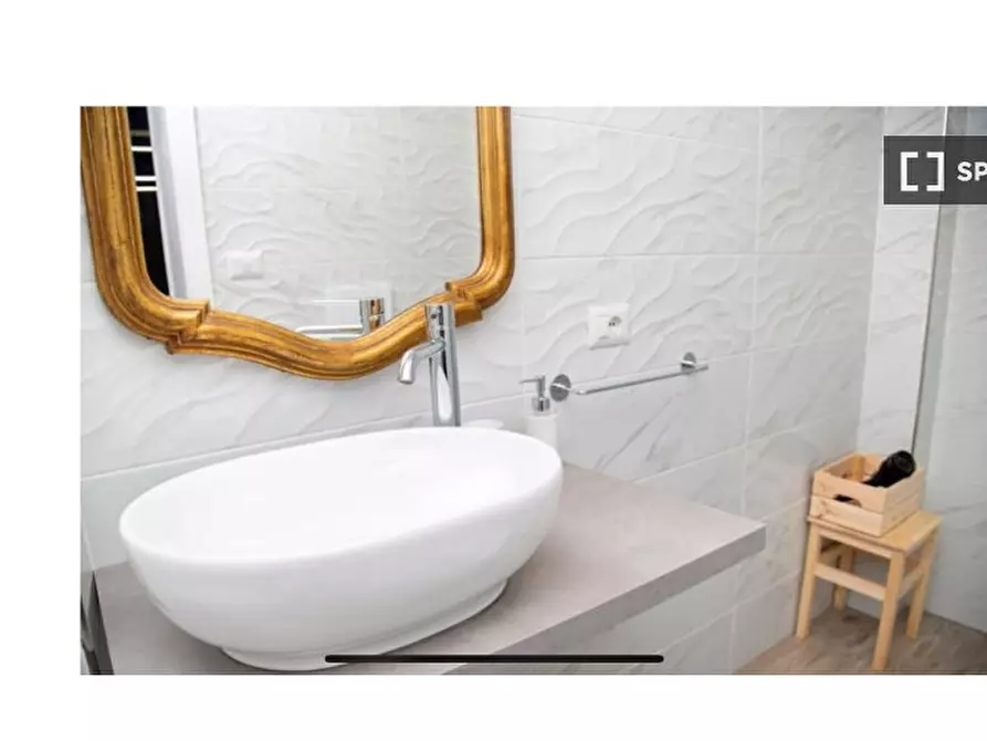 Immagine 10 di Appartamento in affitto  in Via San Biagio Dei Librai a Napoli