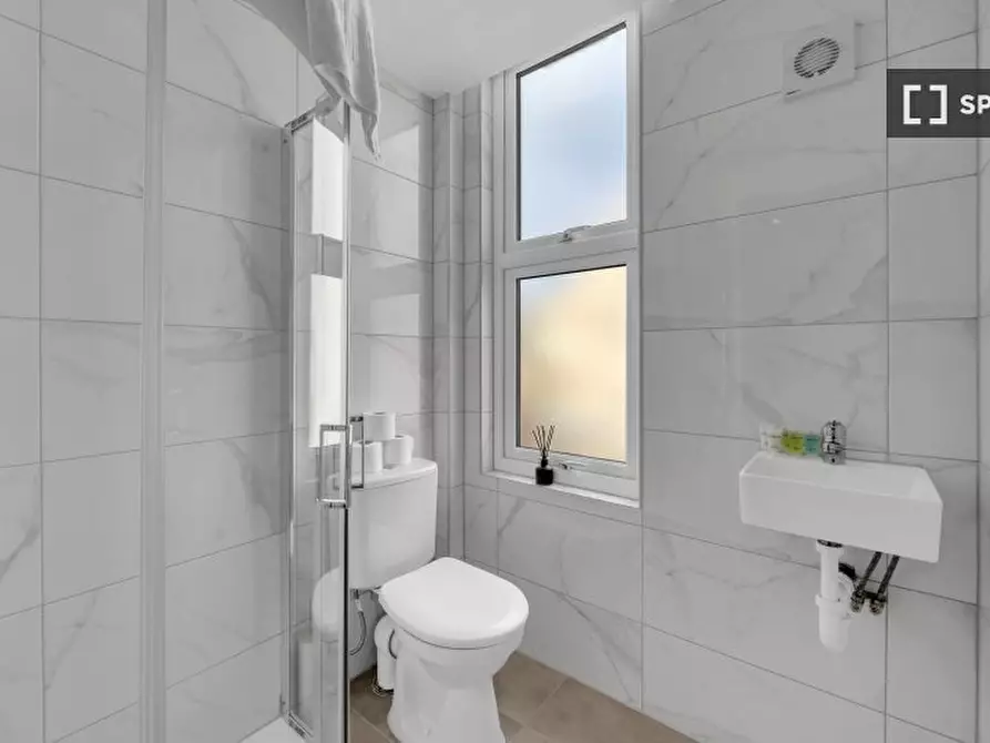 Immagine 4 di Ufficio in affitto  in flat b a Hackney