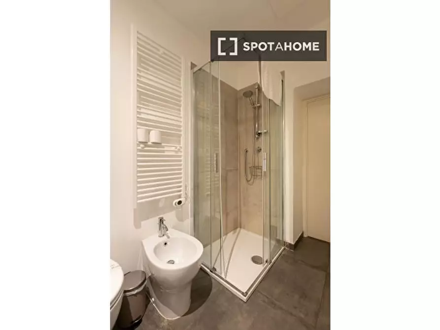 Immagine 9 di Ufficio in affitto  in Via dei Rustici a Firenze